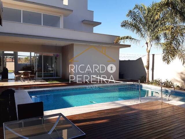 #160 - Casa para Venda em Limeira - SP - 2