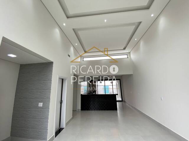 #215 - Casa em condomínio para Venda em Limeira - SP